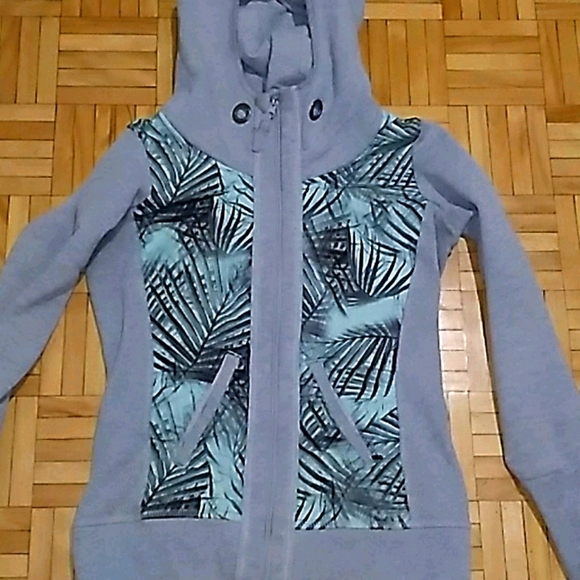 Hoodie - Picture 2 of 3